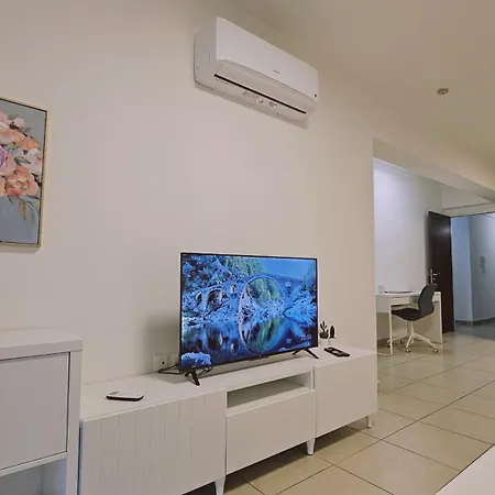 公寓 Skyline Nest 拉纳卡
